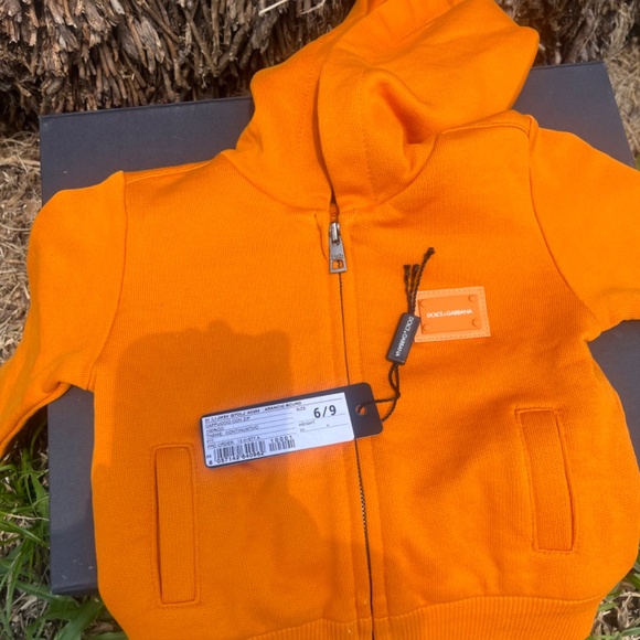 Dolce & Gabbana Infant Logo Patch Track Shorts and Zip-Up Hoodie - Picture 3 of 16